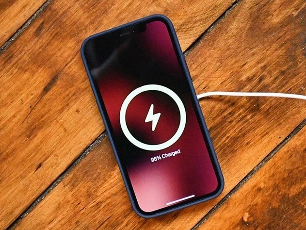 达州苹果手机维修分享iPhone 12可以随便充电吗 
